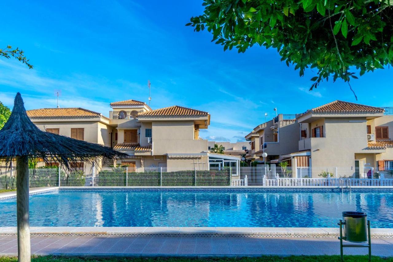 Ferienwohnung He Doris Playa Flamenca Exterior foto